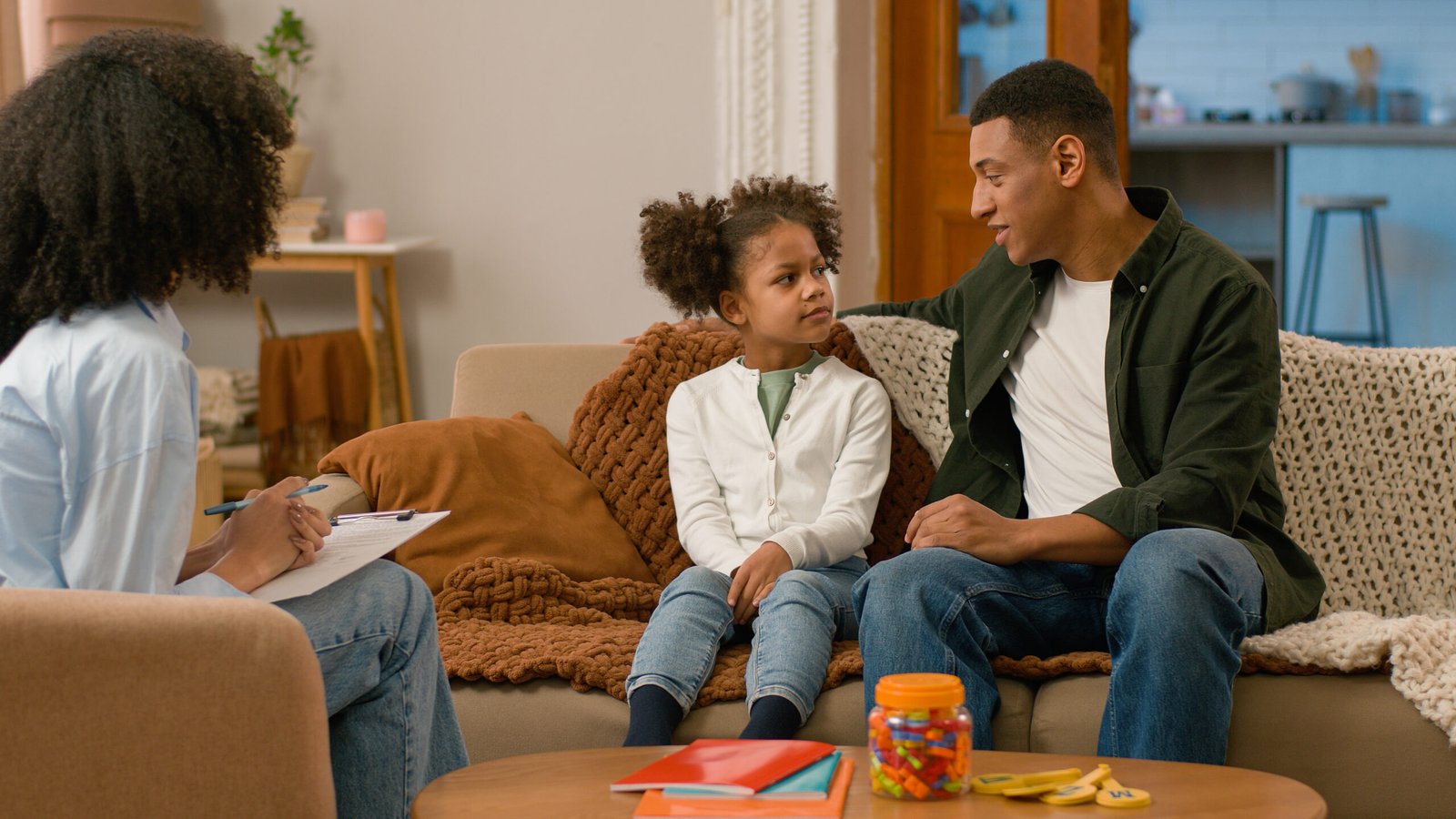 Parenting Coaching Techniques to Tackle Family Stress: A Guide to Calm and Connection